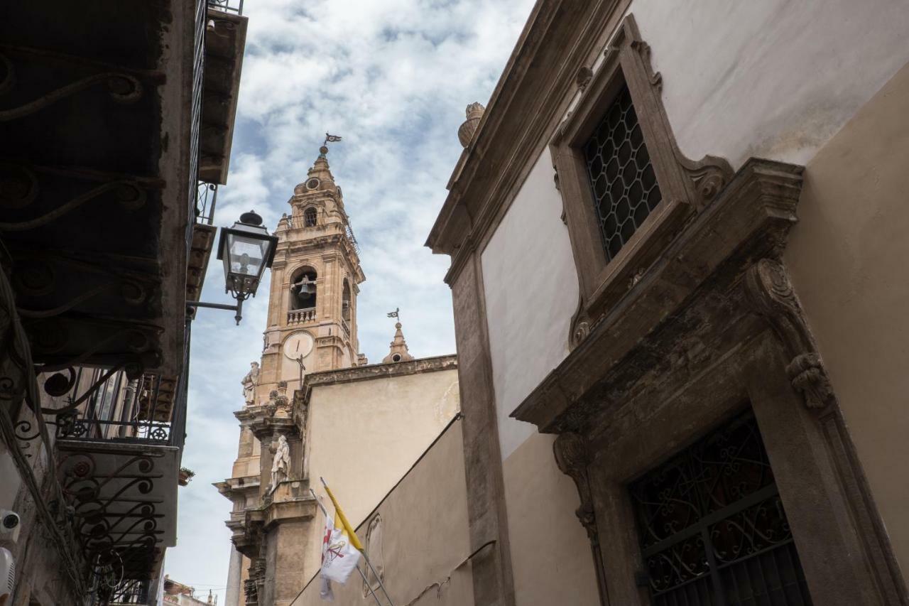 Centro Storico Casa Dell'Orologio Apartment Palermo Bagian luar foto